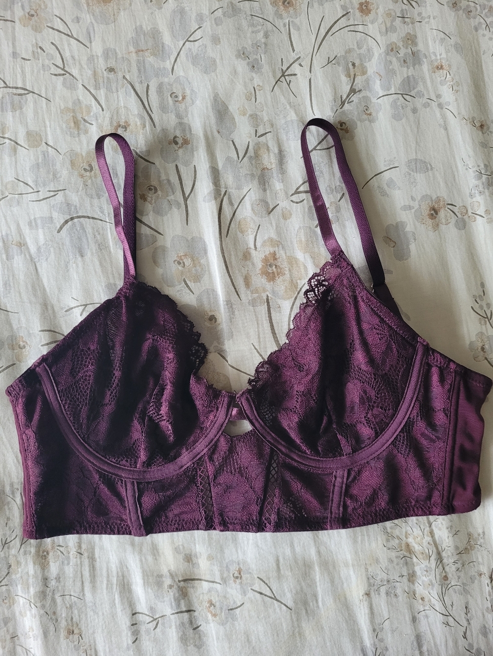 Merilyn Monroe Bra - Picture 3 of 5